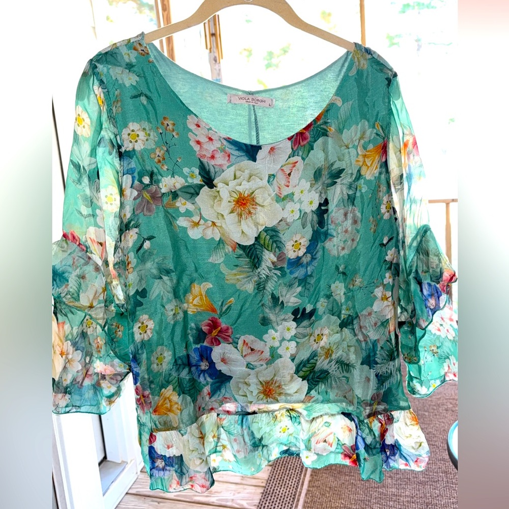 Viola Borghi Silkblend Flowy Floral Blouse